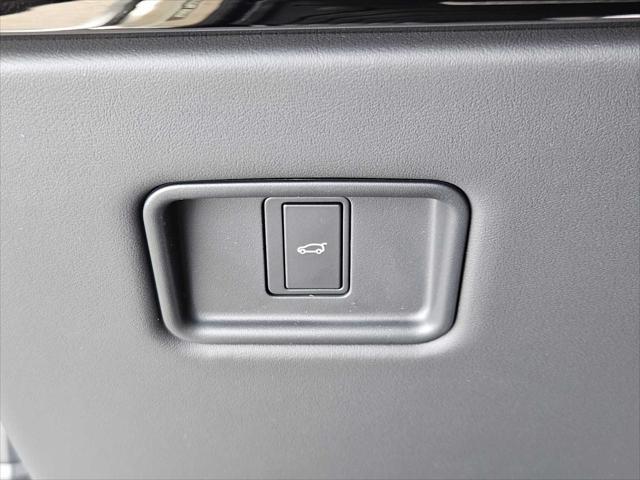 new 2025 Land Rover Range Rover Sport car, priced at $95,005