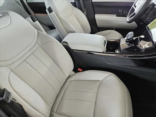 new 2025 Land Rover Range Rover Sport car, priced at $95,005