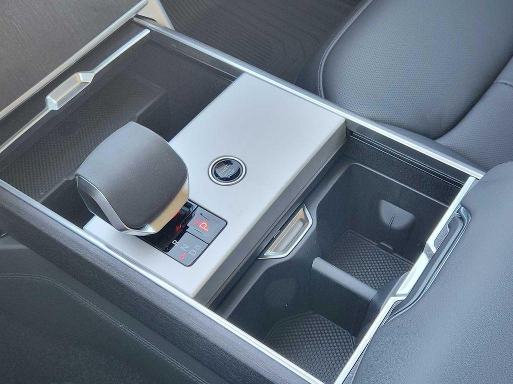 new 2025 Land Rover Range Rover car, priced at $161,455