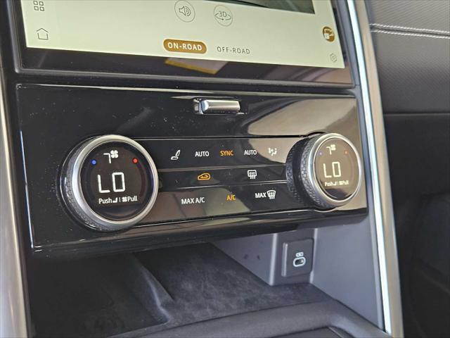 used 2025 Land Rover Discovery car, priced at $79,990