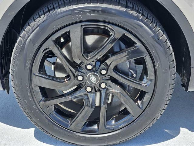 used 2025 Land Rover Discovery car, priced at $79,990