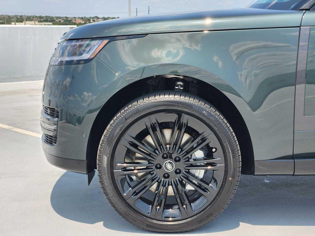 new 2025 Land Rover Range Rover car, priced at $159,605