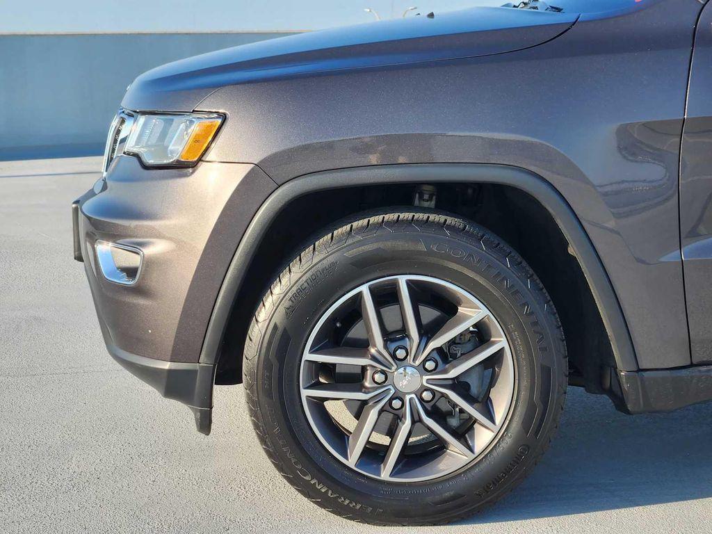 used 2018 Jeep Grand Cherokee car, priced at $17,990