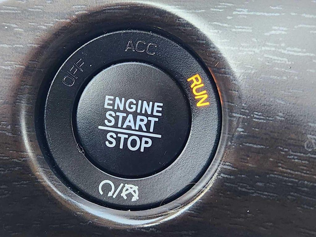 used 2018 Jeep Grand Cherokee car, priced at $17,990