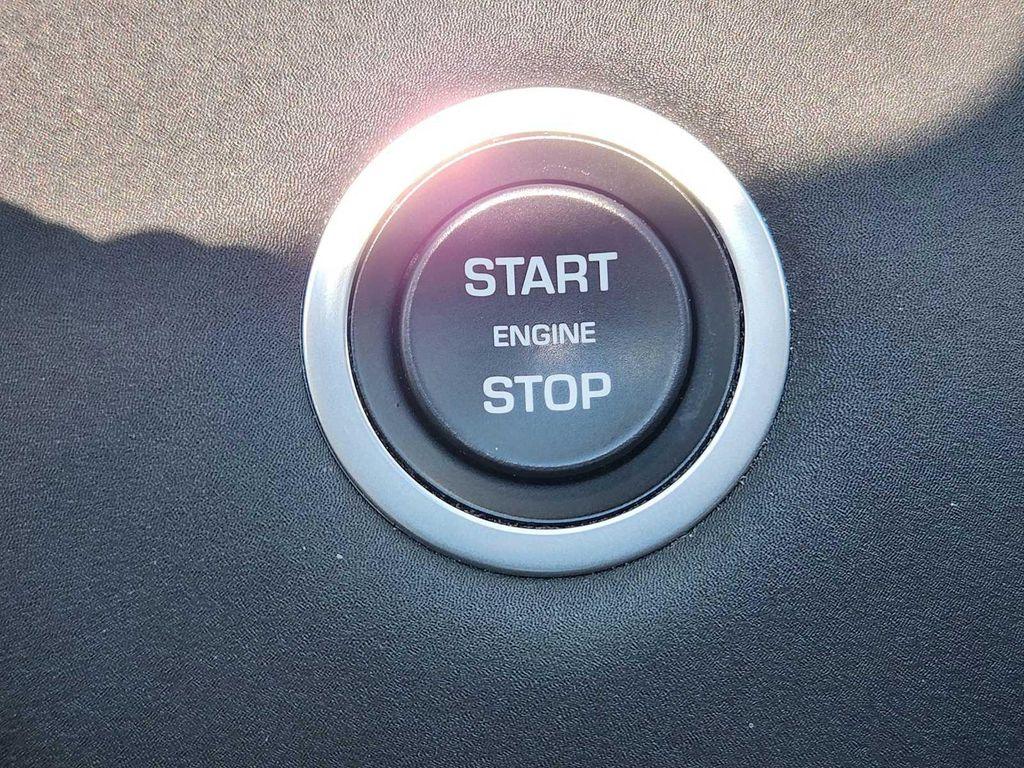 used 2020 Land Rover Range Rover Evoque car, priced at $25,990