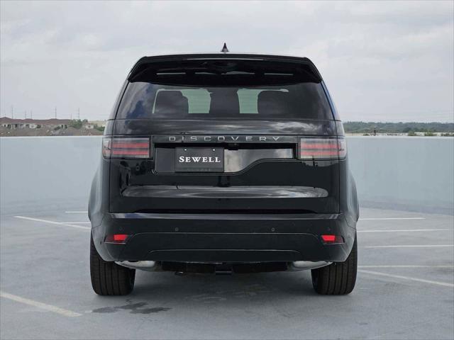 new 2025 Land Rover Discovery car, priced at $79,928