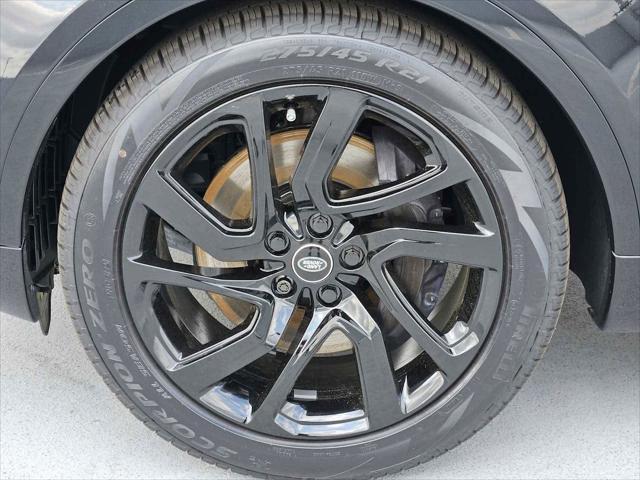 new 2025 Land Rover Discovery car, priced at $79,928