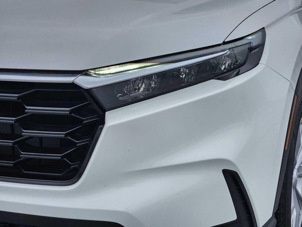 used 2025 Honda CR-V car, priced at $30,990
