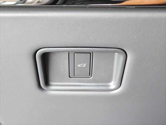 new 2025 Land Rover Range Rover Sport car, priced at $103,455