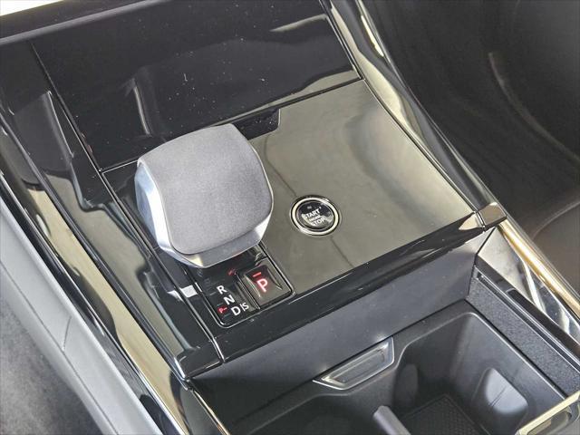 new 2025 Land Rover Range Rover Sport car, priced at $103,455