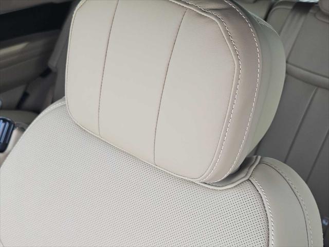 new 2025 Land Rover Range Rover car, priced at $154,280