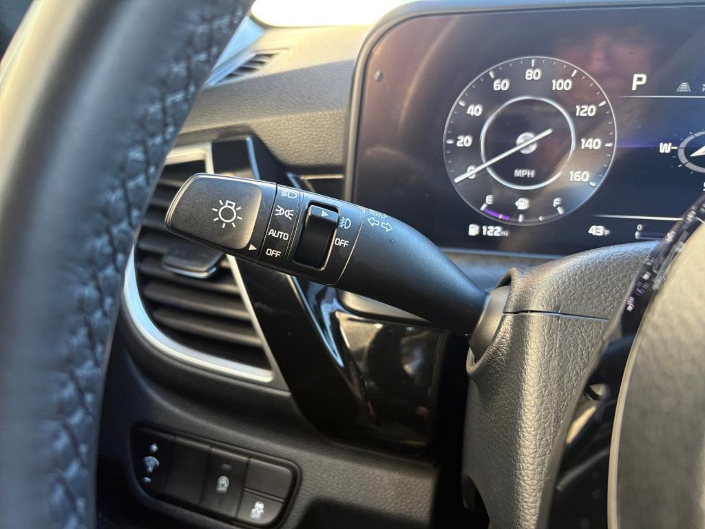 used 2024 Kia Seltos car, priced at $23,990