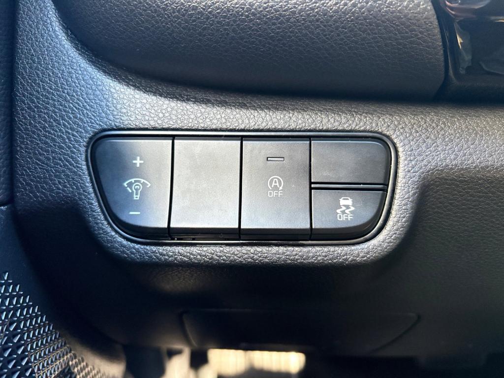 used 2024 Kia Seltos car, priced at $23,990