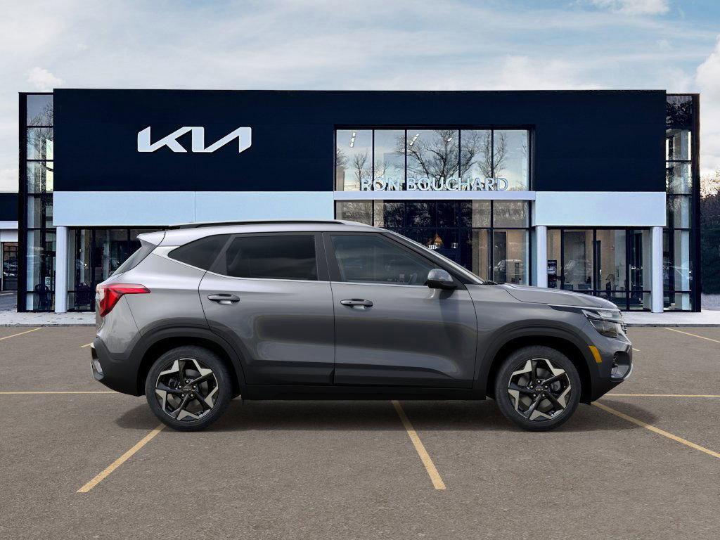 new 2025 Kia Seltos car, priced at $30,655