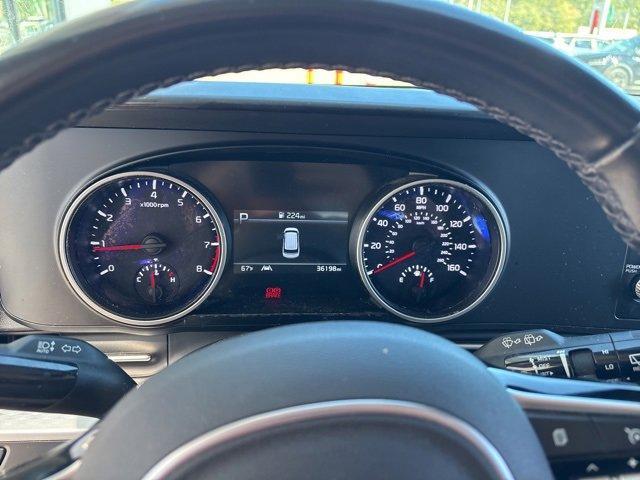 used 2023 Kia Carnival car, priced at $31,790