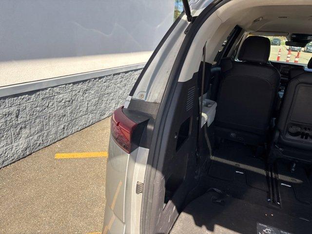 used 2023 Kia Carnival car, priced at $31,790