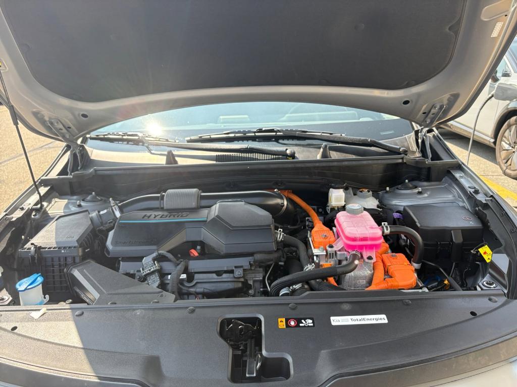 used 2023 Kia Sportage Hybrid car, priced at $26,495