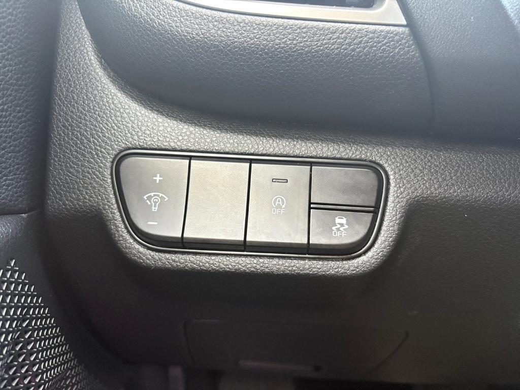 used 2024 Kia Seltos car, priced at $23,692