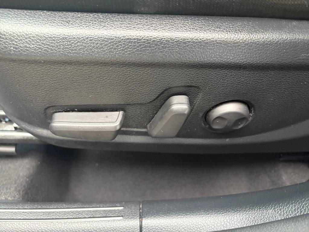 used 2024 Kia Seltos car, priced at $23,692