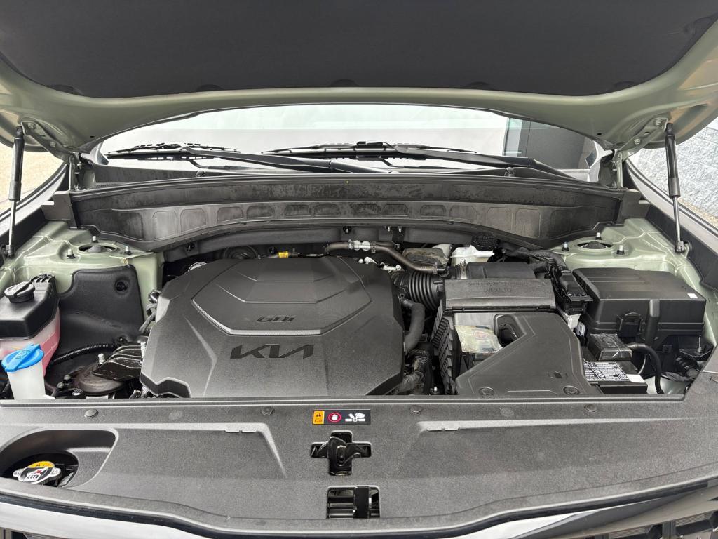 used 2025 Kia Telluride car, priced at $44,990