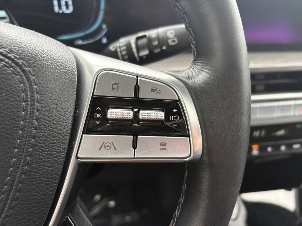 used 2025 Kia Telluride car, priced at $44,990