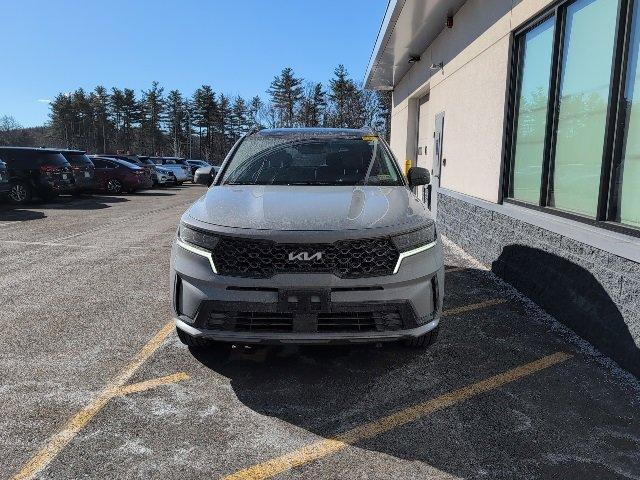 used 2022 Kia Sorento car, priced at $27,491