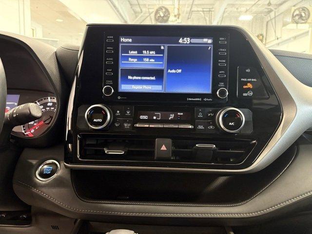 used 2022 Toyota Highlander car, priced at $33,993