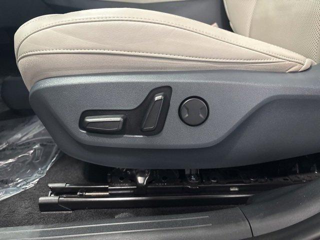 used 2022 Kia EV6 car, priced at $28,691