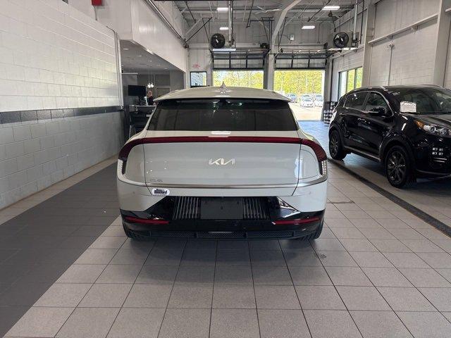 used 2022 Kia EV6 car, priced at $28,691