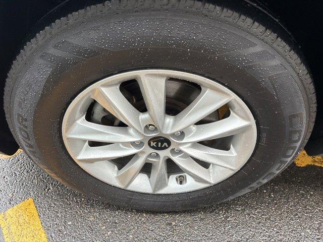 used 2019 Kia Sorento car, priced at $17,691