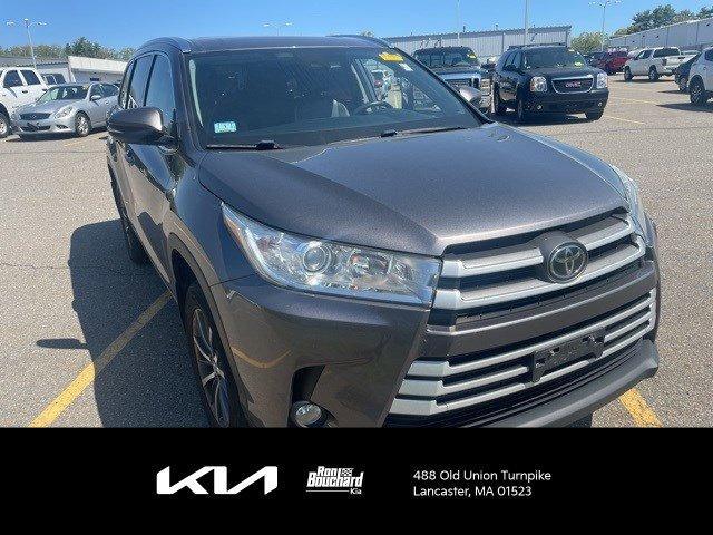 used 2018 Toyota Highlander car, priced at $25,690