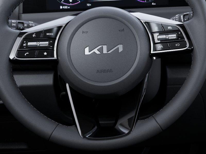 new 2025 Kia Seltos car, priced at $30,655