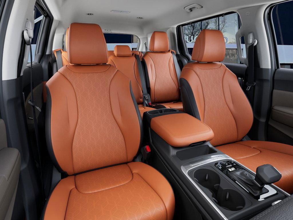 new 2025 Kia Carnival car, priced at $43,225
