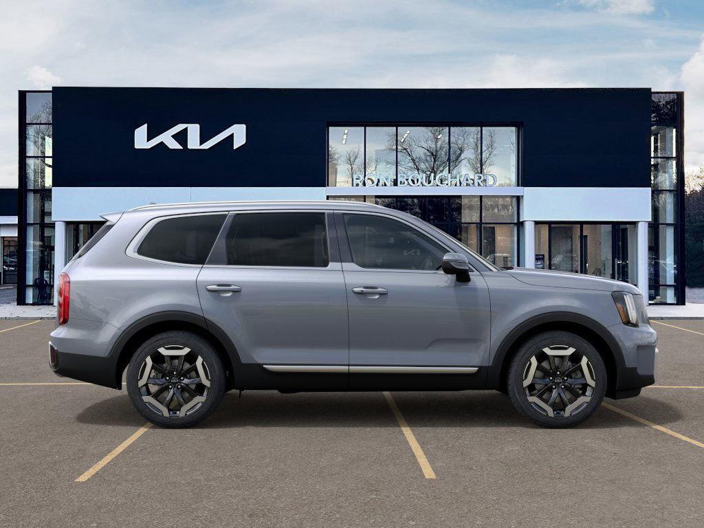 new 2025 Kia Telluride car, priced at $43,030