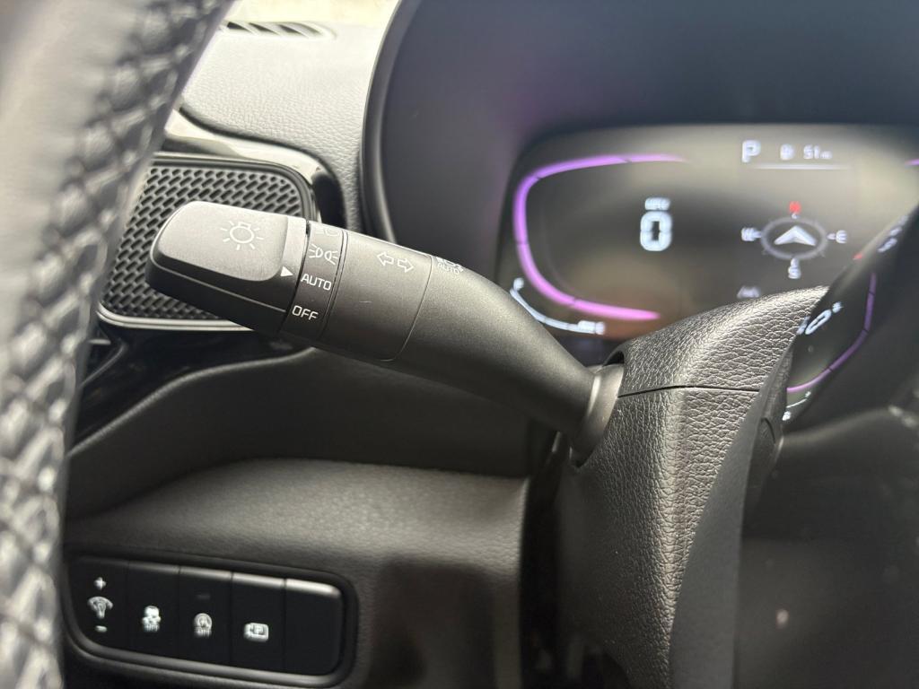 used 2024 Kia Soul car, priced at $20,892