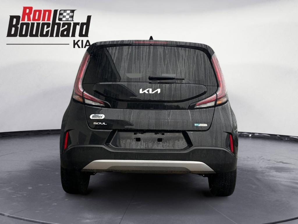 used 2024 Kia Soul car, priced at $20,892