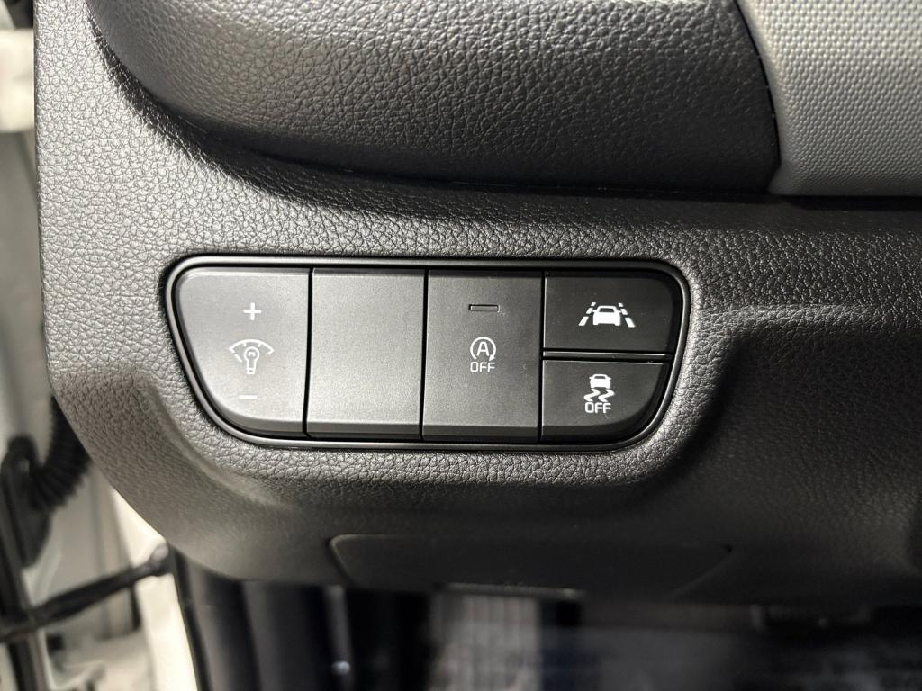 used 2023 Kia Seltos car, priced at $22,491