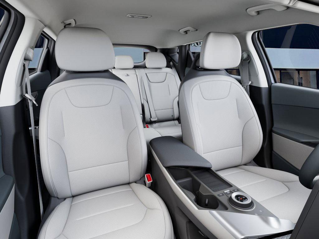 new 2025 Kia EV6 car, priced at $53,880