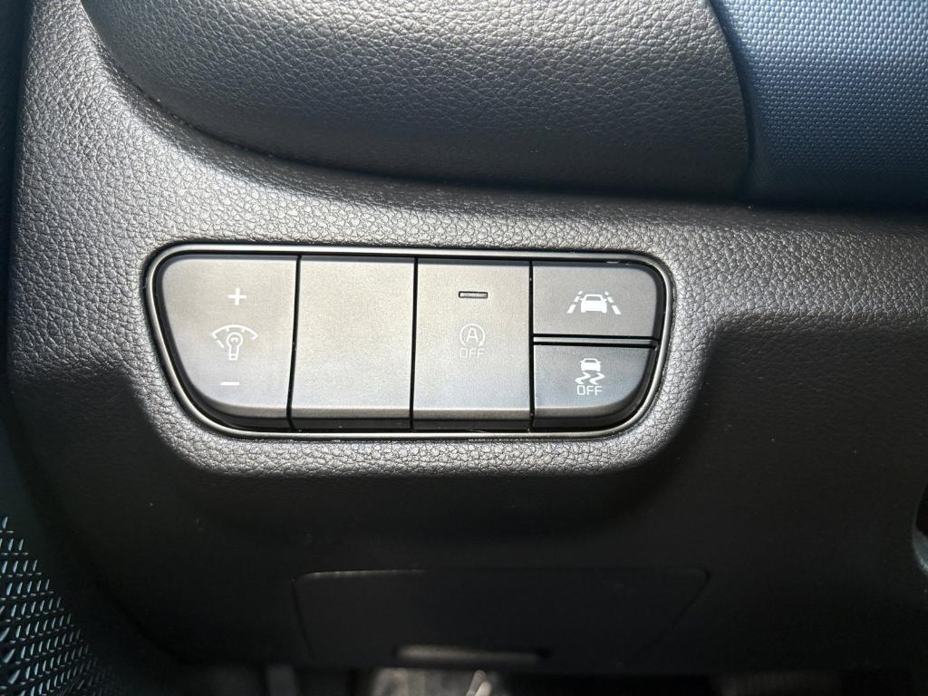 used 2023 Kia Seltos car, priced at $21,491