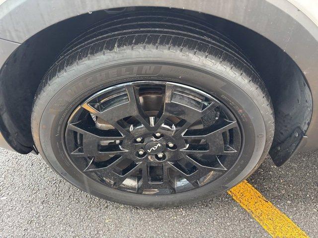 used 2022 Kia Telluride car, priced at $40,990