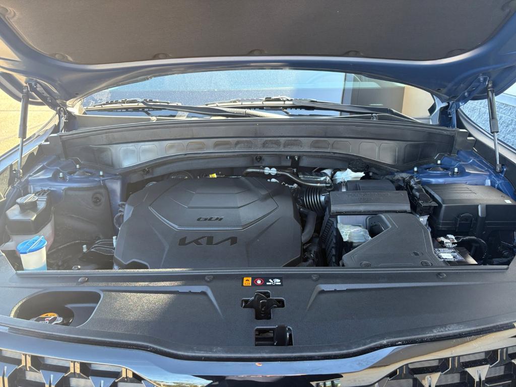 used 2025 Kia Telluride car, priced at $44,391