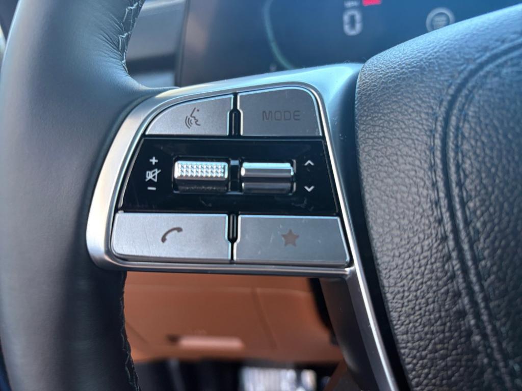 used 2025 Kia Telluride car, priced at $44,391