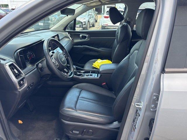 used 2022 Kia Sorento car, priced at $34,490