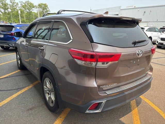 used 2018 Toyota Highlander car, priced at $26,490