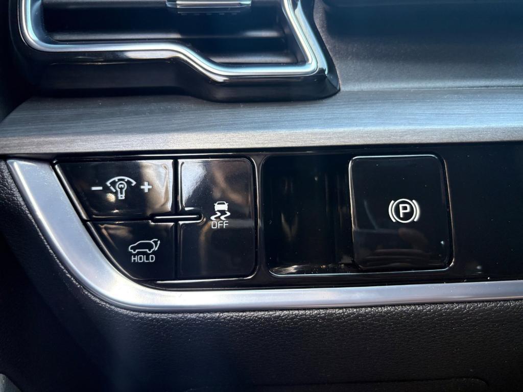 used 2023 Kia Sportage car, priced at $25,894