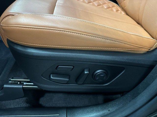 used 2023 Kia Sorento car, priced at $36,693