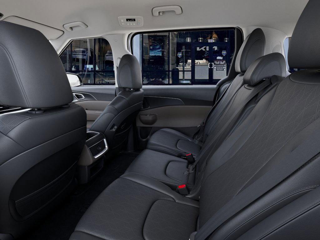 new 2025 Kia Carnival car, priced at $40,655