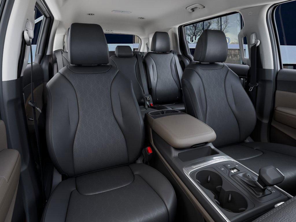 new 2025 Kia Carnival car, priced at $40,655