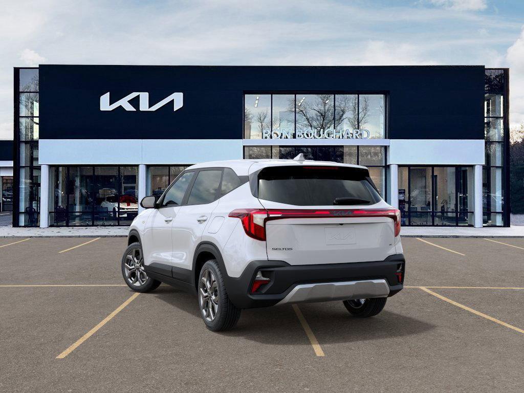 new 2025 Kia Seltos car, priced at $26,670