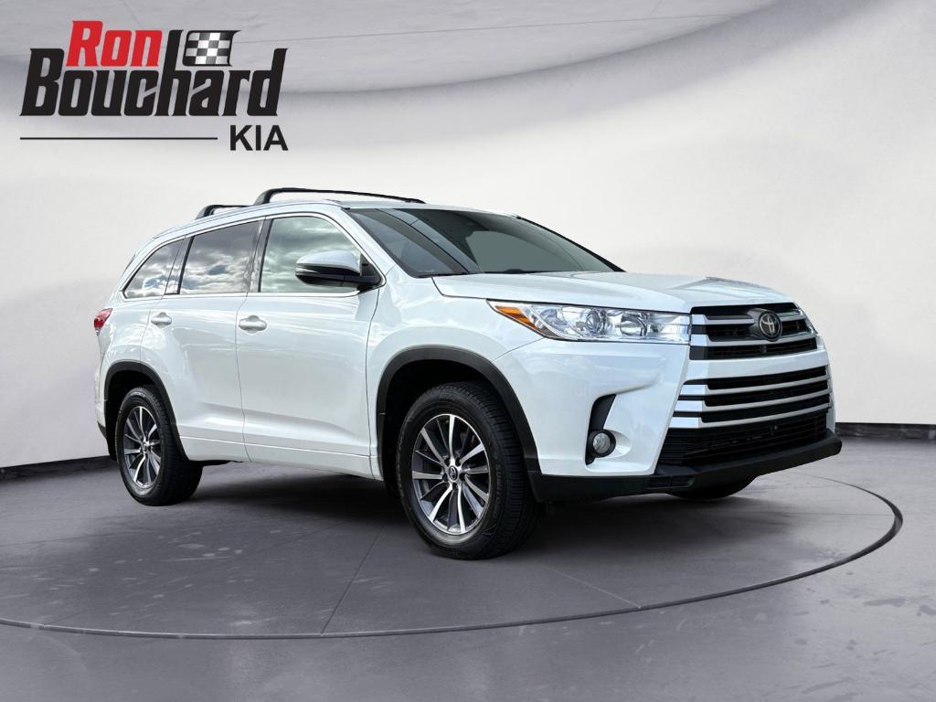 used 2017 Toyota Highlander car, priced at $22,291